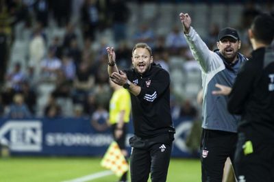 Ivan Prelec og Vejle fik sæsonens første fulde gevinst med 2-1 i Odense.
