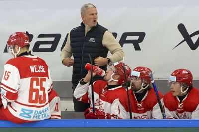 Mikael Gath har overtaget landstrænerposten efter Heinz Ehlers og fik torsdag aften debut.