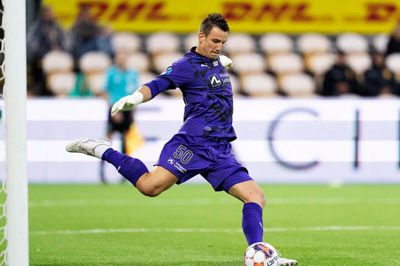 Martin Fraisl i aktion under sin FCM-debut 27. august ude mod FC Nordsjælland. Østrigeren og Ulvene tabte 0-3, men søndag er det revanchetid mod holdet fra Farum.