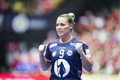 Nora Mørk har netop været med til at vinde VM-sølv med Norge og har en medaljesamling ud over det sædvanlige.