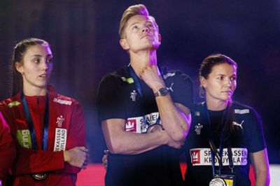 Jesper Jensen, der er landstræner for de danske håndboldkvinder, får Tina Bøttzau som team manager på holdet. Hun afløser Christina Roslyng (til højre), som stoppede efter VM i december. (Arkivfoto).