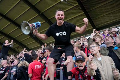 Stemningen var høj på MCH Arena - i hvert fald i anden halvleg, da gulddrømmen begyndte at ligne noget.