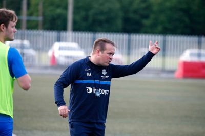 Svend Lund Larsen, cheftræner for Herning Fremads Jyllandsserie-hold, kunne søndag eftermiddag glæde sig over en sikker hjemmesejr.