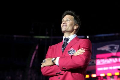 Tom Brady er nu en del af New England Patriots' Hall of Fame, og om fire år bliver han også indlemmet i NFL's legendeklub.