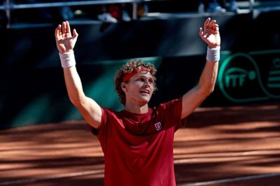 Hverken Holger Rune eller Elmer Møller er med ved DM i tennis, hvor August Holmgren er favorit. (Arkivfoto).
