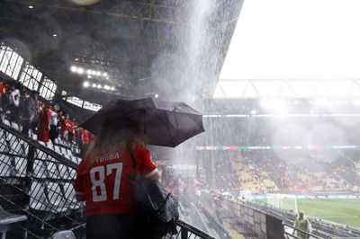 Det har regnet voldsomt i Dortmund op til kampen mellem Tyrkiet og Georgien.