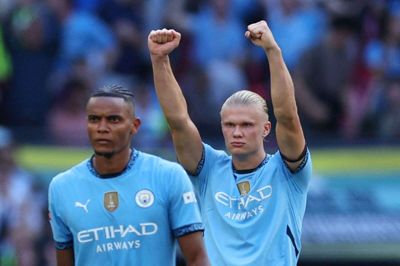 Manuel Akanji sørgede for, at City kunne slutte med armene over hovedet.