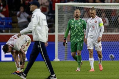 Simon Kjær spillede sin sidste kamp for Danmark i opgøret mod Norge kort før EM i Tyskland. Under slutrunden kom han ikke på banen, men var en del af den danske trup. Foto: Søren Bidstrup/Ritzau Scanpix