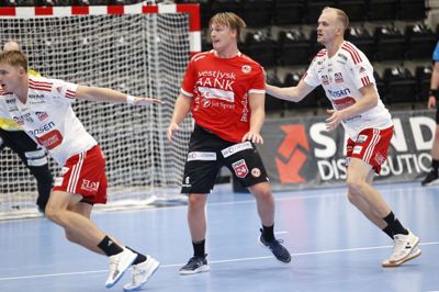 Stregspiller Valdemar Hermansen scorede seks mål, da HC Midtjylland søndag eftermiddag storsejrede i Odder.