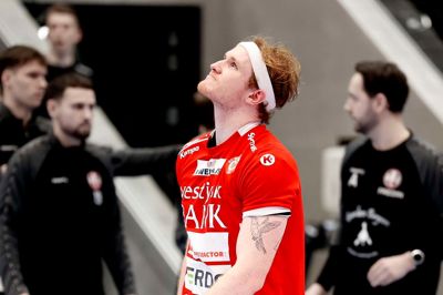 Rasmus Graffe spillede en stor kamp med 10 scoringer, men hans fod på bolden i slutfasen blev desværre dyr for HC Midtjylland i 33-34-nederlaget mod HØJ.