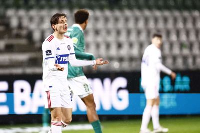 Mads Larsen bragte Silkeborg på 1-1 med en elegant afslutning.