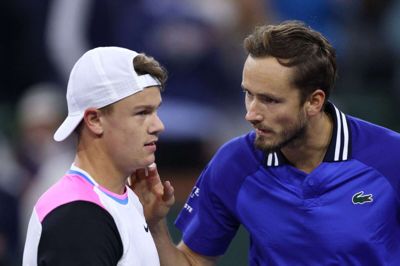 Daniil Medvedev slog sidste år Holger Rune i kvartfinalen i Indian Wells. Fredag står de to spillere over for hinanden i semifinalen. (Arkivfoto).