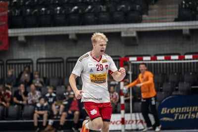 Viktor Nevers kommer ikke i kamp lige foreløbig. (Arkivfoto).