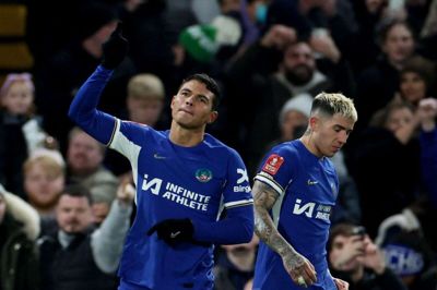 39-årige Thiago Silver scorede i 4-0 sejren over Preston i FA Cup.