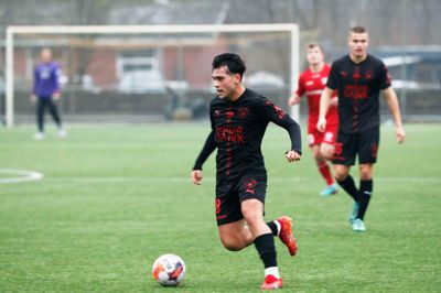Aral Simsir var storspillende mod FC Fredericia. På 35 minutter diskede han op med to mål og to assists - mindre end en uge efter at han scorede to mål mod BK Häcken i forrige testkamp.
