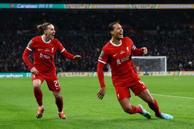 Virgil van Dijk blev matchvinder med sin scoring kort før tid.