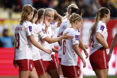 De danske fodboldkvinder vandt fredag aften 3-0 ude over Belgien og kvalificerede sig dermed til næste års EM i Schweiz.