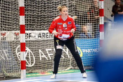 Irma Schjött var fuldt koncentreret i sin tilbagevenden i målet og formåede at holde aarhusianerne fra fadet i over 12 minutter.