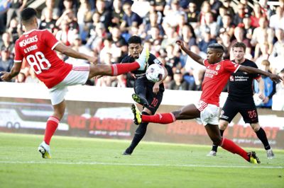 Evander Ferreira gjorde comeback efter tre ugers skadespause og fik én halvleg på banen. Det var besluttet før kampen og blev ikke ændret, selvom brasilianeren var fint spillehumør.