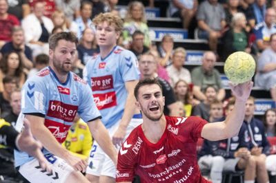 Sønderjyske håndboldherrer - her i aktion mod Aalborg - skal ikke længere være en del af Sønderjyske Elitesport A/S. (Arkivfoto).