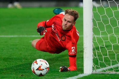 Elias Olafsson var sikker mellem stængerne og kunne for anden Europa League-kamp i træk holde et clean sheet.