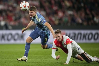 Viborg solgte sidste sommer Anton Gaaei (til venstre) til Ajax i en rekordhandel i den midtjyske klub. (Arkivfoto).