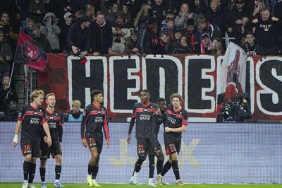FC Midtjylland er tilbage på sejrssporet i Superligaen. På billedet fejrer Ulvene Franculino Djús træffer til 2-0 mod AGF.
