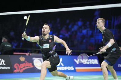 Kim Astrup og Anders Skaarup skal søndag møde Liang Wei Keng og Wang Chang fra Kina i finalen i herredouble ved Denmark Open.