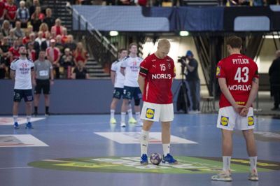 Morten Stig Christensen blev ved seneste herrelandsholdssamling mindet inden opgøret mod Norge. (Arkivfoto).