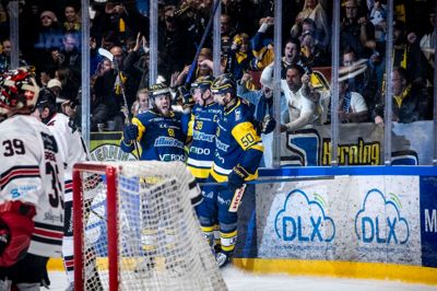 Mathias Bau Hansen med nummer 50 gjorde igen en god figur for Blue Fox, hvor han særligt i powerplay-spillet var en stor mundfuld for Herlev-defensiven.