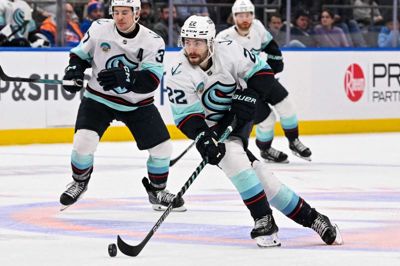 Oliver Bjorkstrand (i.m.) og Seattle Kraken vandt nattens hjemmekamp i NHL mod Vancouver Canucks.
