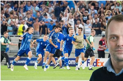 Spillerne fra Slovan Bratislava jubler vildt over udsigten til Champions League og indtægter for langt over 200 millioner kroner. Det kunne - og burde udfra spil og chancer - være blevet FC Midtjylland. Det ærgrer mange - også Folkebladets sportsredaktør Jørn Just, der gjorde sig et par bekymrende erkendelser i de europæiske opgør. Foto: Michal Fajt/Imago/Ritzau Scanpix