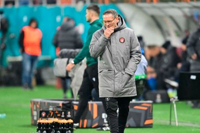 Cheftræner Thomas Thomasberg har haft meget at gruble over på det seneste. De danske mestre har efter en resultatmæssig stærk start på sæsonen ramt en tung periode med nu fire nederlag på stribe.
