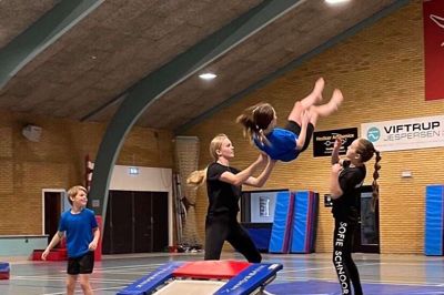 Sæsonen igennem er der blevet øvet. Alt blev vist til opvisningen. Foto: Privatfoto