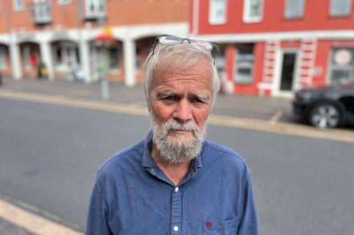 THORKILD HJORTH, GRØNBJERG: - Efter min mening er det ærgerligt, at vi her i kommunen ikke længere har en lægebil. Det er jo et tydeligt bevis på, at de små samfund bliver udpint. Jeg bor i Grønbjerg; der er heldigvis ikke så langt til Gødstrup, så jeg føler mig rimelig tryg. Men der er da mange steder her i kommunen, hvor det vil tage lang tid, før hjælpen når frem. Foto: Mette Christensen