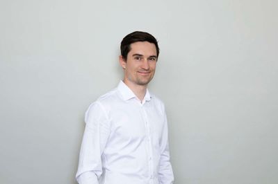 Magnus Buhl Holo bærer titlen senior project manager ved Momentum Energy Group A/S og er projektleder på energipark-projektet ved Grønbjerg.