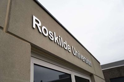 Sidste år kom hver sjette nyoptagne kandidatstuderende på Roskilde Universitet, RUC, fra Bangladesh, skrev Berlingske i juli. (Arkivfoto).
