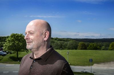 Trods et fald i overskuddet er bestyrelsesforening i Brugsforeningen Tryg, Carsten Bank-Mikkelsen, tilfreds med regnskabet for 2021. Foto: Martin Ballund