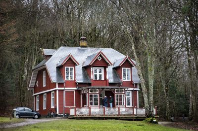 Natten til 7. februar var der indbrud i Søvilla ved Silkeborg Bad. Der blev begået en del hærværk i huset og stjålet to skydeklare pistoler, som tilhørte Silkeborg Bunkermuseum. Foto: Martin Ballund