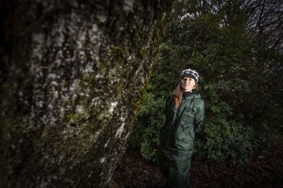 Udover at arbejde som healer er Maria Tauber Wiese også iværksætter, formidler og har desuden kunstprojektet »The World We Live In«, der arbejder i Danmark og Amazonas, og som går ud på at bruge kunsten til at forene verdenssyn. Hun oplever nemlig at den største udfordring for mennesker er, at vi ikke kan arbejde sammen. Foto: Martin Ballund