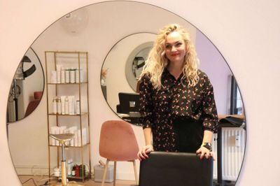 Historien om Hanne Frisk, der åbner salon hos byDicle på Kyhnsvej var en af de mest læste artikler på Dit Ry i sidste uge.