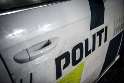 To kvinder fra Ry måtte tilses af en ambulance mandag morgen, efter at de var kørt sammen. De slap dog uden men.