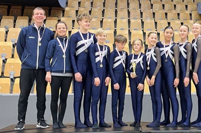 Ry Gymnastikforenings TeamGym Minimix gik hele vejen i lørdags i Randers, og kom hjem som jysk/fynske regionsmestre.