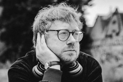 Den danske musiker Jacob Bellens besøger Ry Højskole den 15. marts.
