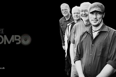 Den 16. juli spiller »The Combo« på havnen i Ry.