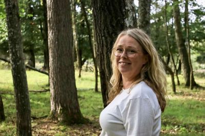 Trille Skøtt-Jensen har droppet arbejdet som journalist ud og er nu spirituel coach med base tæt på Himmelbjerget. Og hun føler, hun på alle måder er landet det helt rigtige sted.