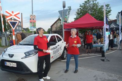 Ry Rotary v er fast inventar på hjørnet af Skanderborgvej og Klostervej, når der er Ry by Night. Her sælger de lotterisedler til det store sommerlotteri, og Ry bakker op. Derfor er det på tide at give noget tilbage, lyder det fra Ry Rotary, der har stiftet en ny pris.
