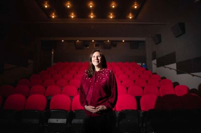 Jeanette Meinert Barsøe overtog 1. november 2024 jobbet som daglig leder af Ry Biograf.