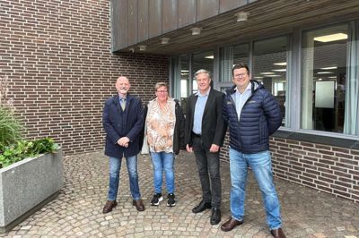 Tre spidskandidater og en borgmesterkandidat i det borgerlige valgforbund i Ringkøbing-Skjern Kommune. Fra yderst til venstre: Jan K. Pedersen (NB), Susanne Kristensen (DF), Lennart Qvist (C) og Søren Møller Christensen (LA). Lennart Qvist melder med valgforbundet fuldtonet ud, at han går efter borgmesterposten.