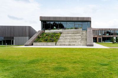 Dilling mellem Herning og Sunds har i år fået Herning Kommunes arkitekturpris for sit nye domicil.